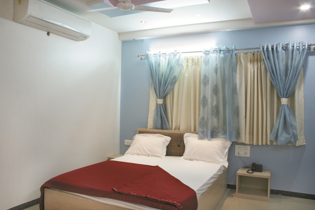 HOTEL FARHAT EXECUTIVE